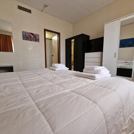 Modo Hotel Vercelli Esterno foto