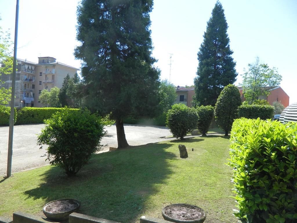 Modo Hotel Vercelli Esterno foto